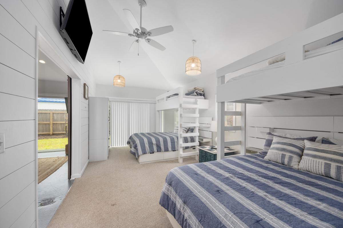 Captains Cove and Crew Quarters