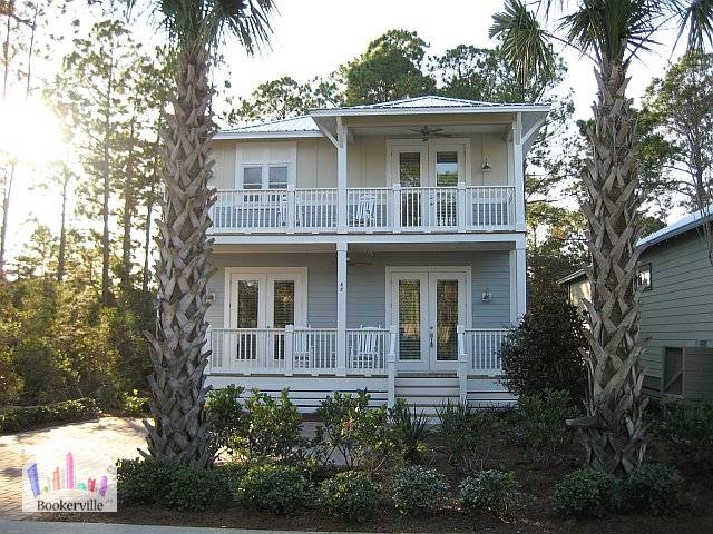 Seagrove Beach Florida Vacation Rental Lucia's Lazy Cottage is new (November 2007) fun beach home located within the new community of Cottages at Eastern Lake.