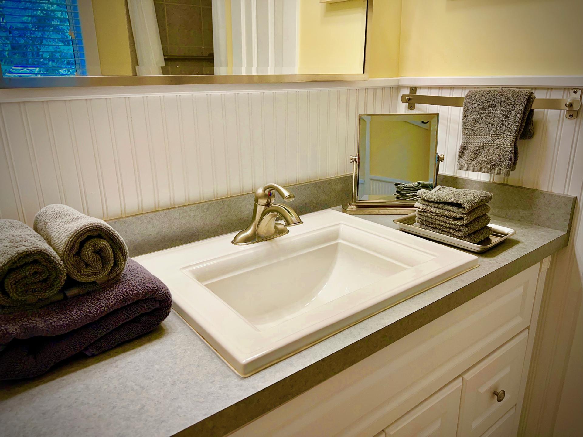 The Sharlene-walking distance to Downtown Douglas!