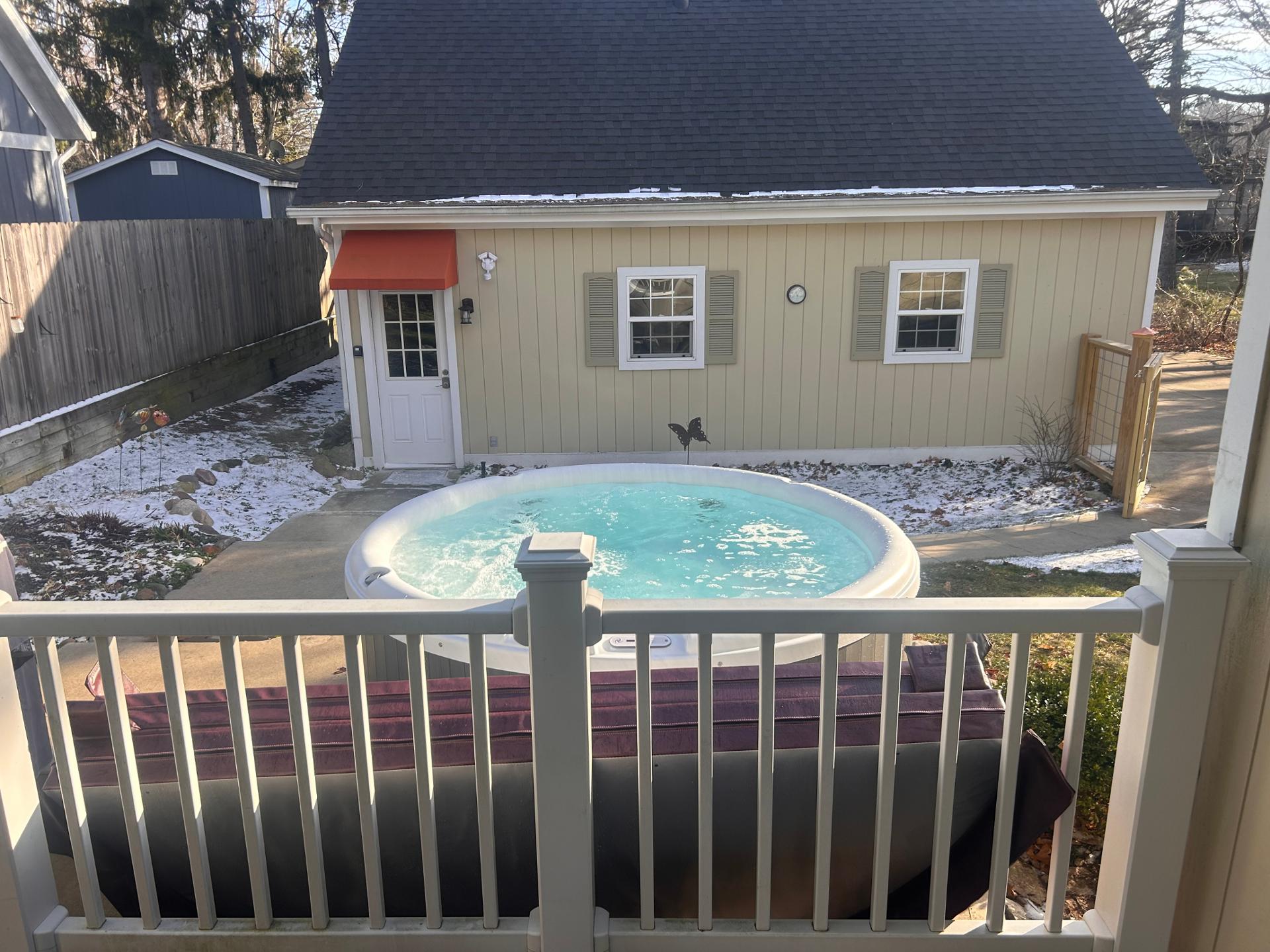 The Sharlene-walking distance to Downtown Douglas!