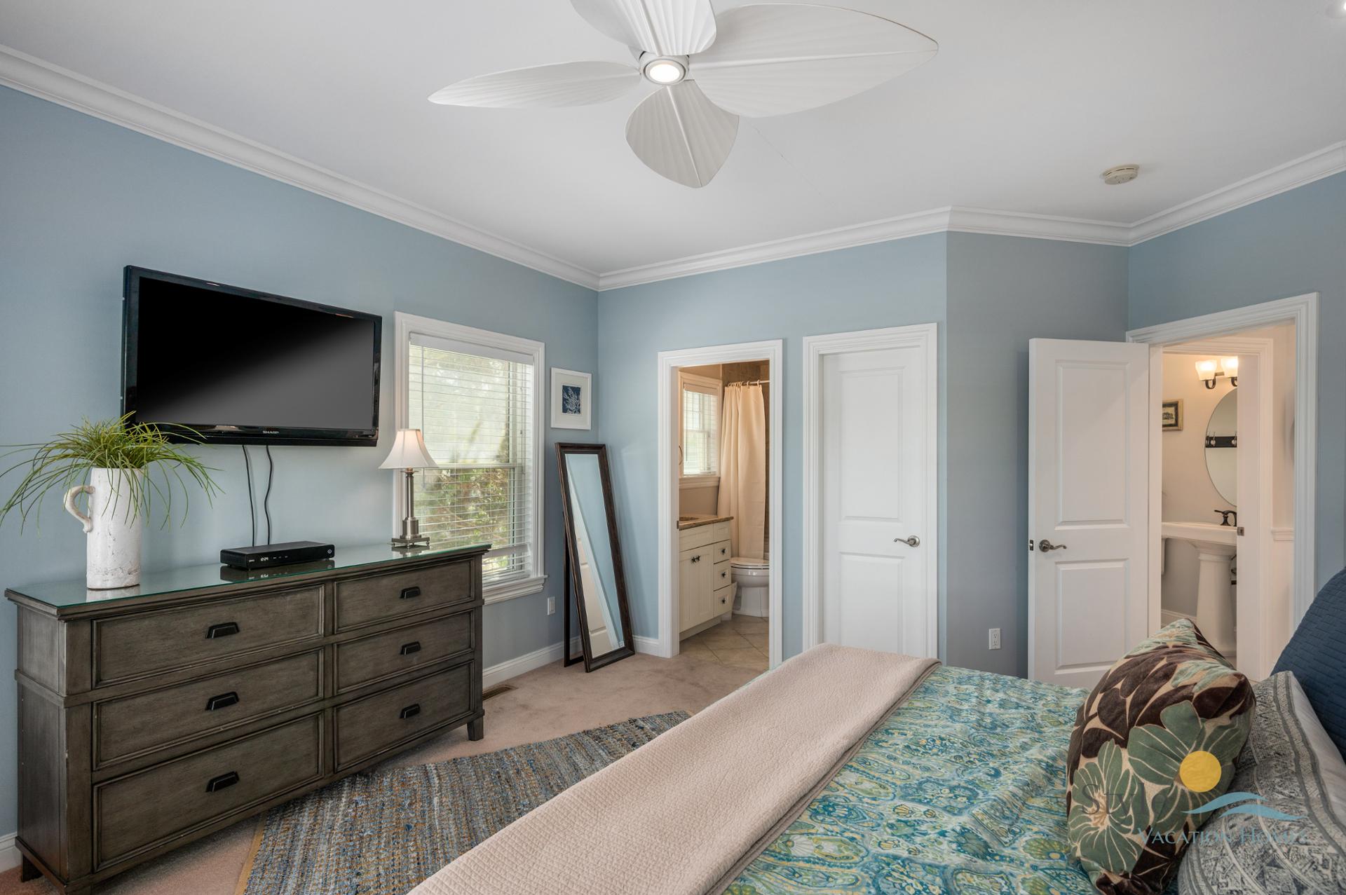 Vacation Rental Style Vacation Homes by Louis Shaw