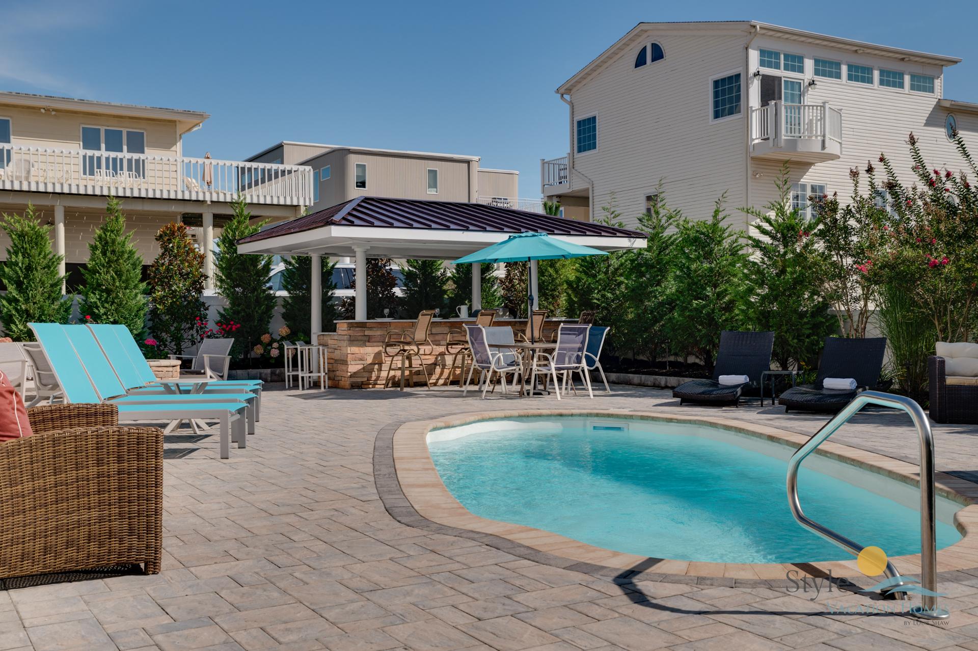 Vacation Rental Style Vacation Homes by Louis Shaw