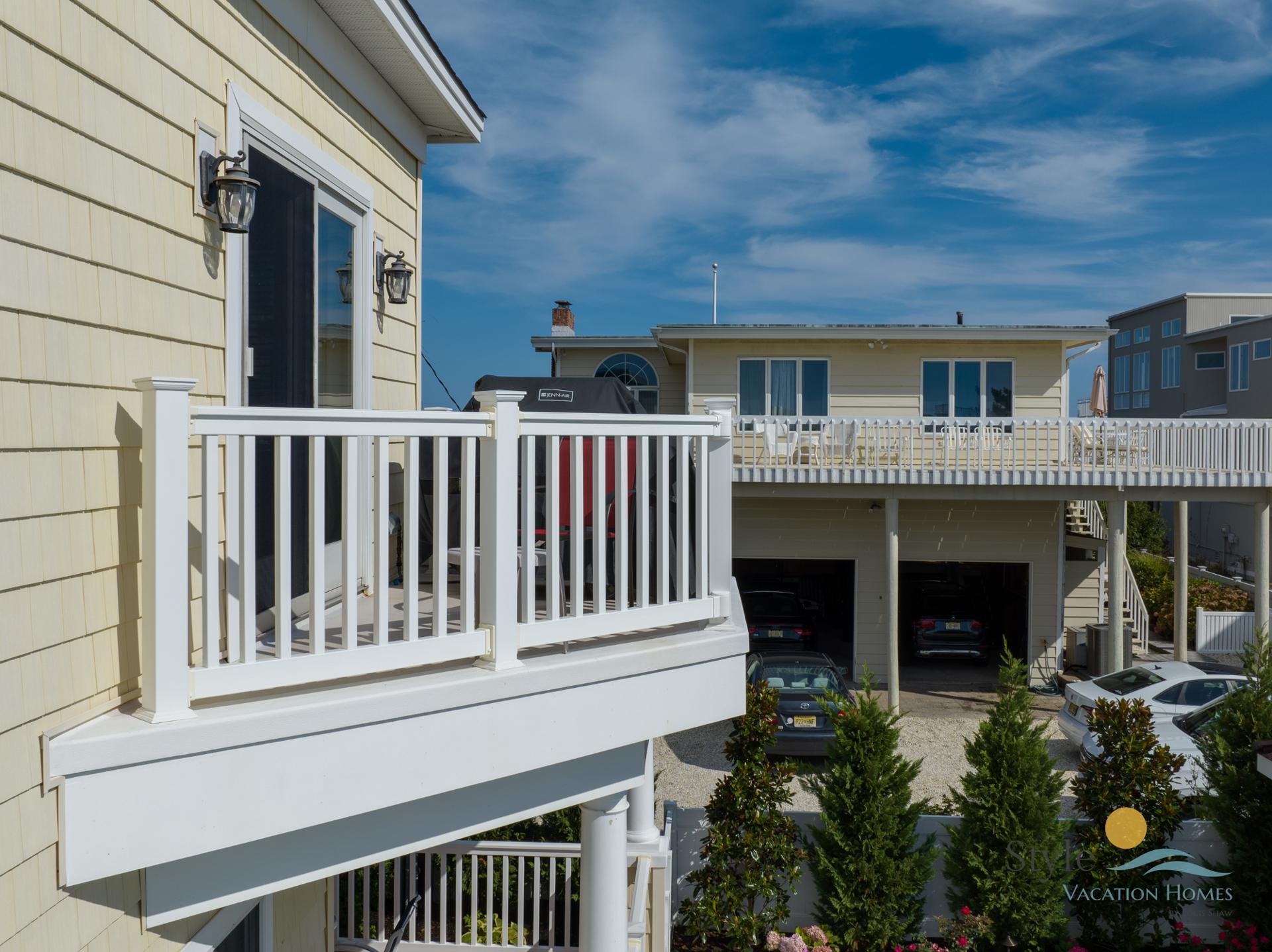 Vacation Rental Style Vacation Homes by Louis Shaw