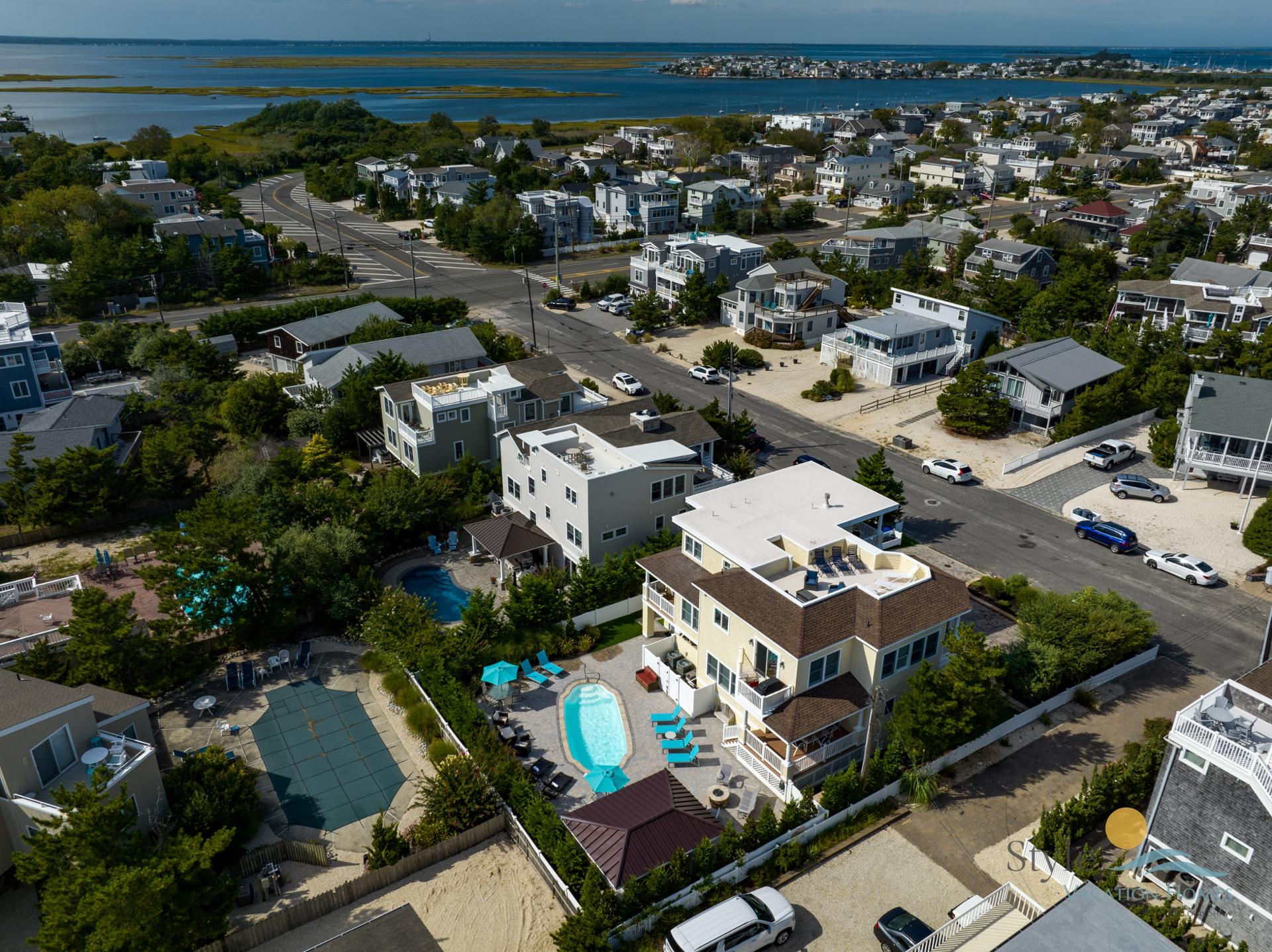 Vacation Rental Style Vacation Homes by Louis Shaw