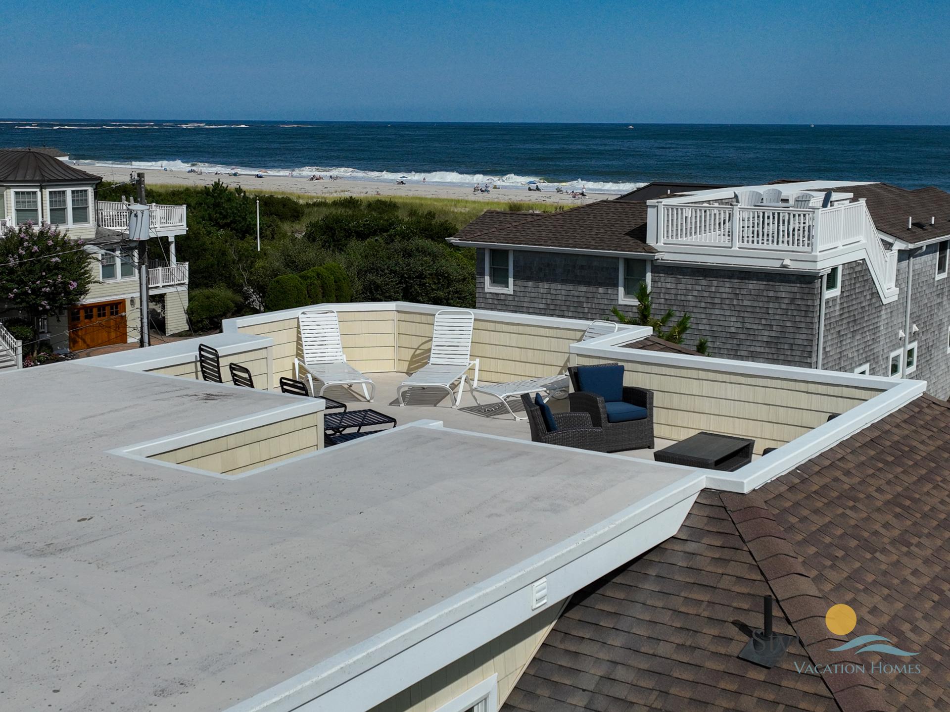 Vacation Rental Style Vacation Homes by Louis Shaw