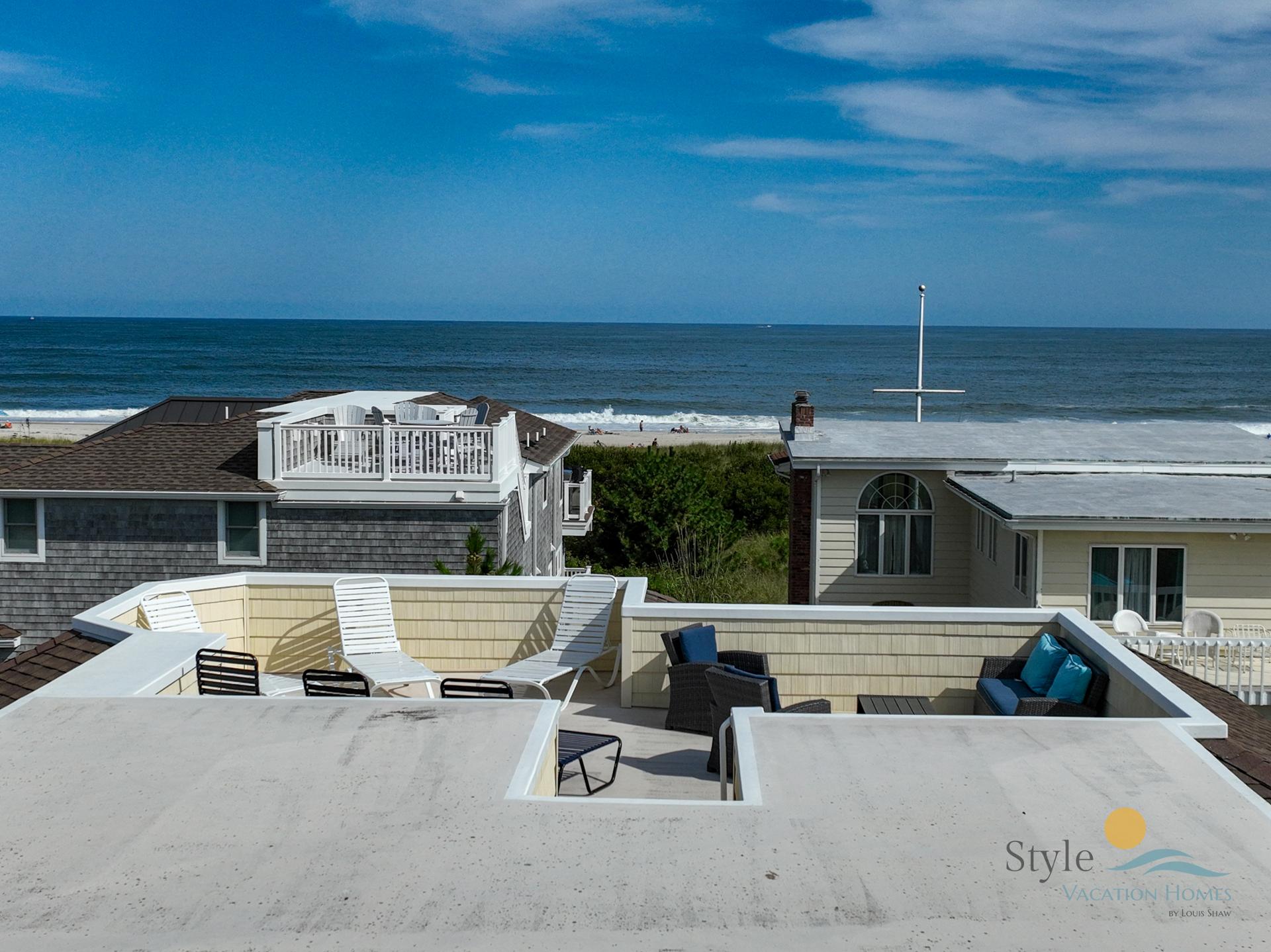 Vacation Rental Style Vacation Homes by Louis Shaw