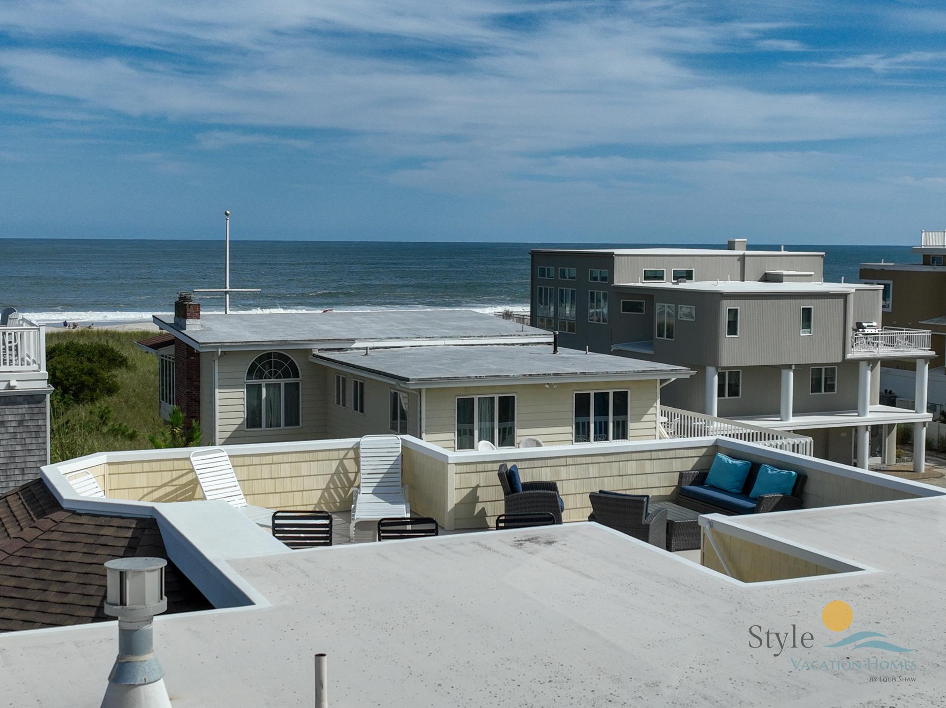 Vacation Rental Style Vacation Homes by Louis Shaw