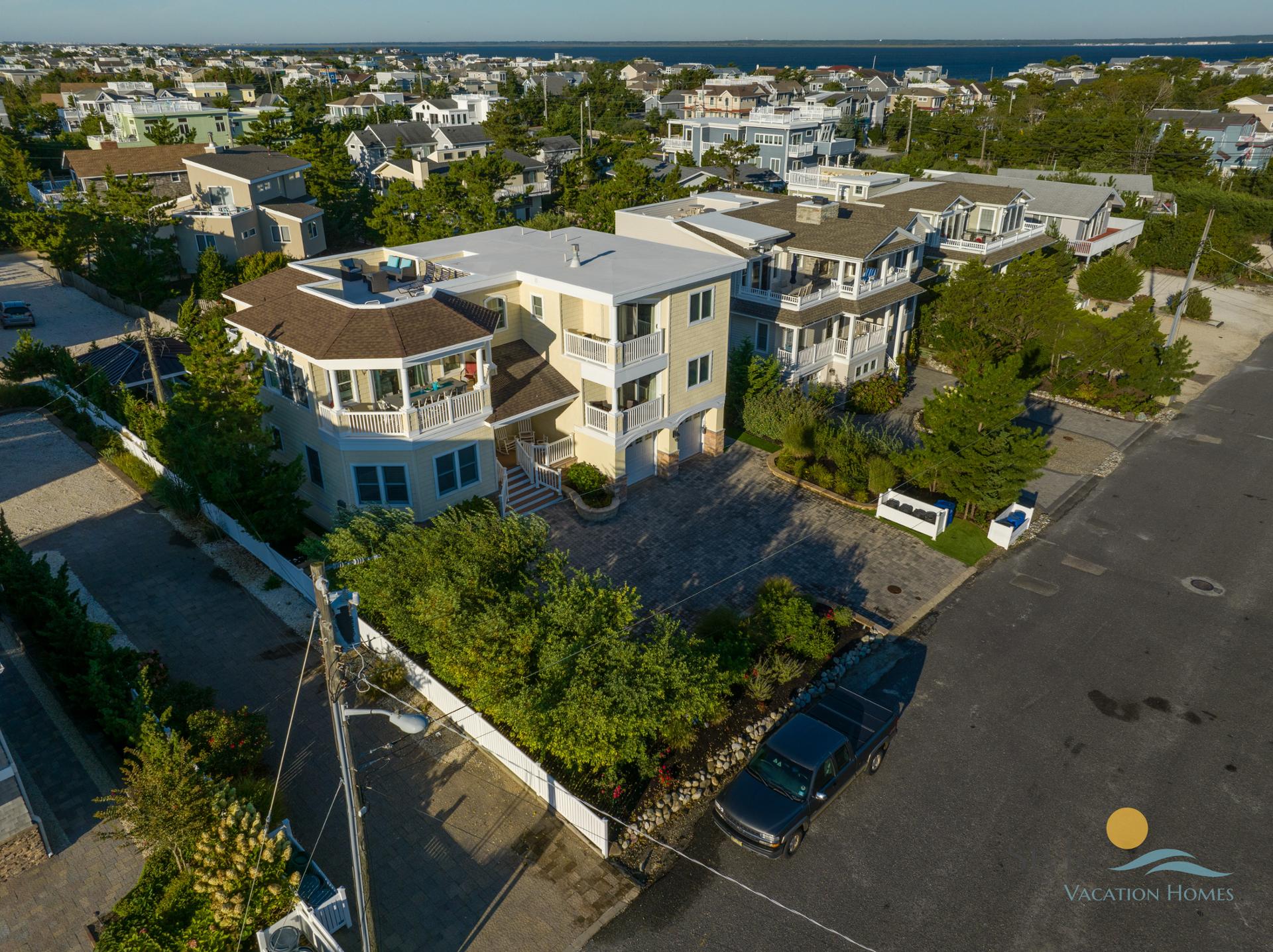 Vacation Rental Style Vacation Homes by Louis Shaw